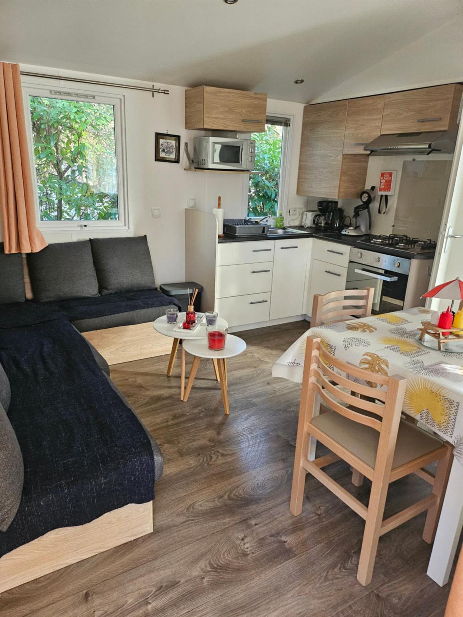 Campsite Mobil 6 Personnes